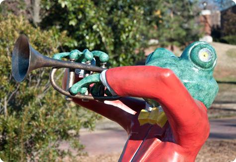 Amphibian musician statue