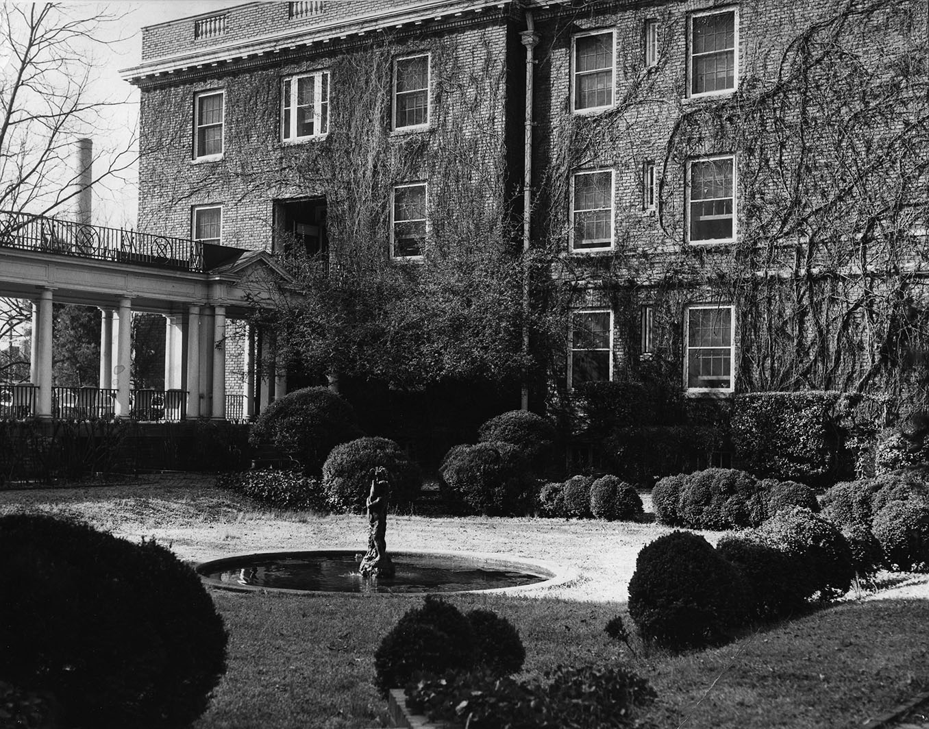 1950's Roddey Hall Sunken Garden