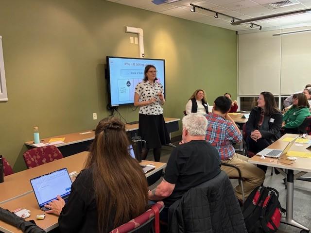 Speaking to a very engaged audience about AI pros & cons.