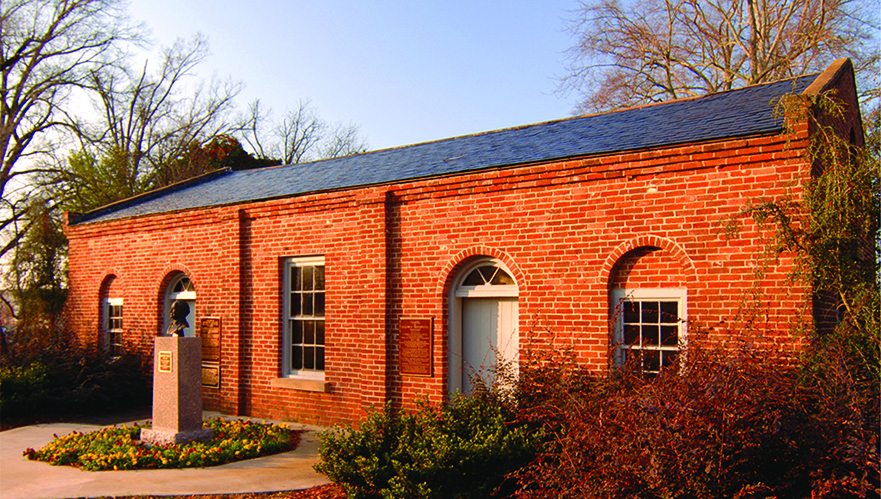 The front of the little chapel on a sunny day