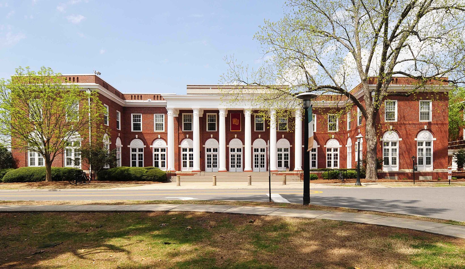 Winthrop University Front of Johnson Hall 