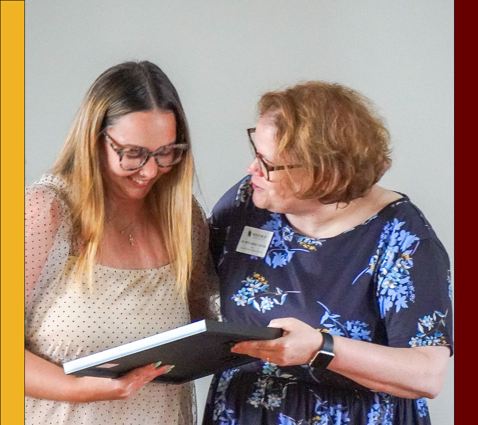 Abbi Devinney received the 2025 Distinguished Teacher Candidate Award.