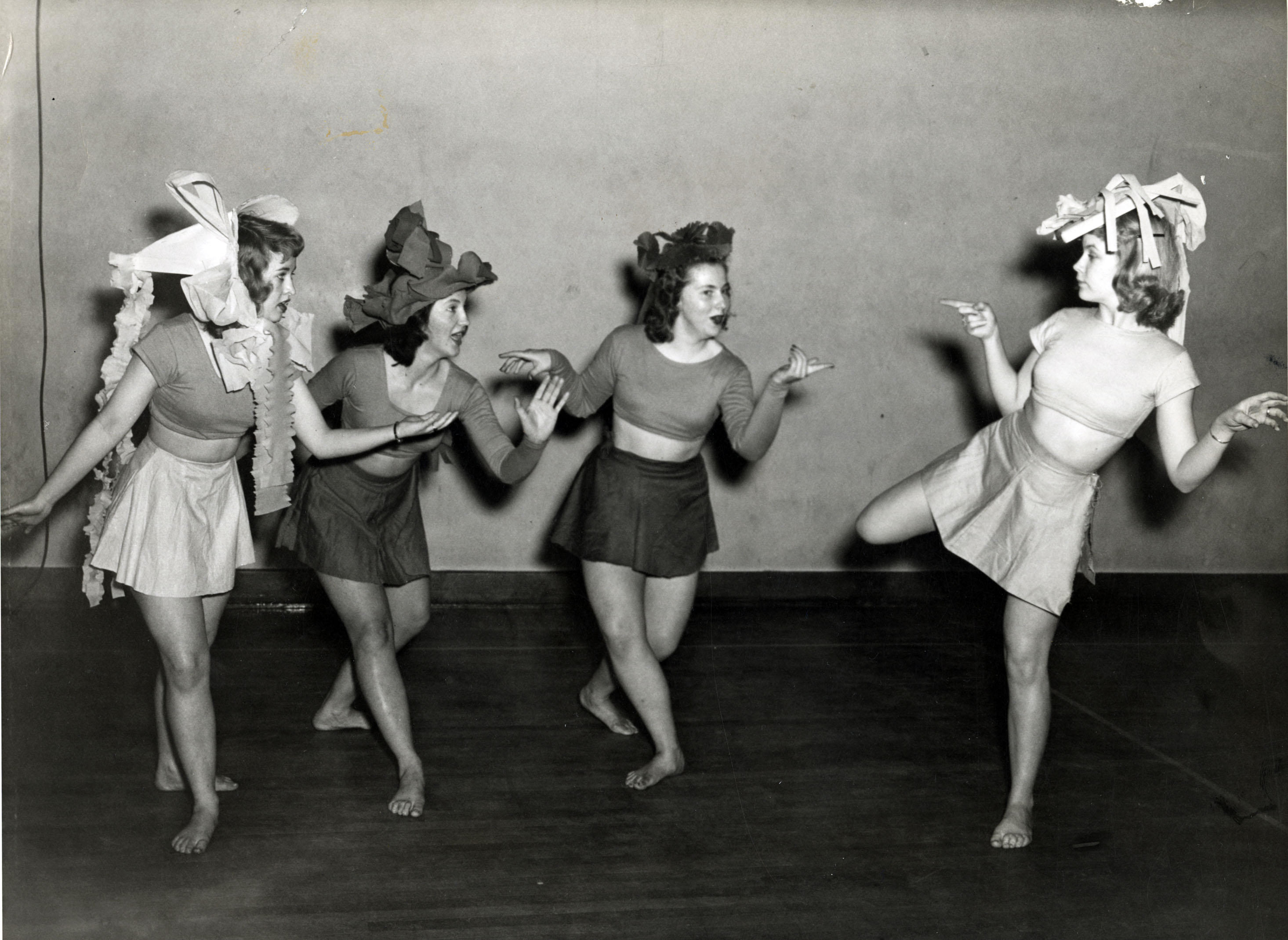 Modern Dance-nd
