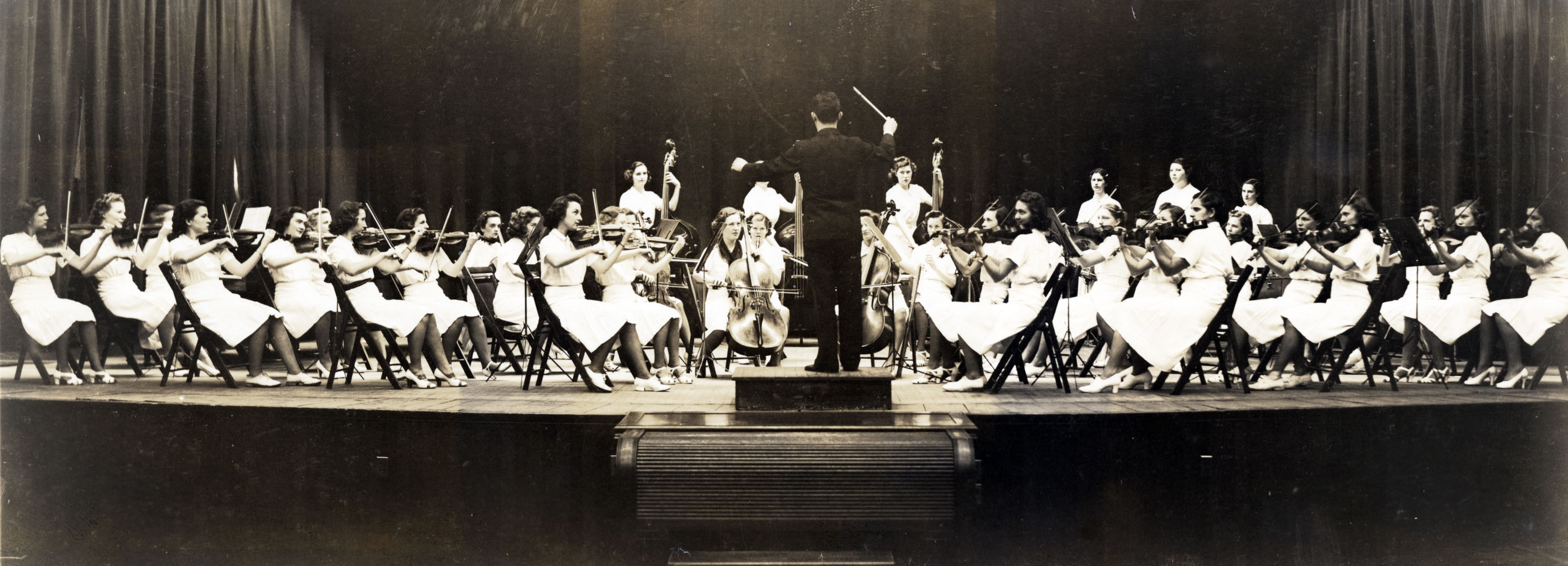 Winthrop-EmmettGore-ca1938