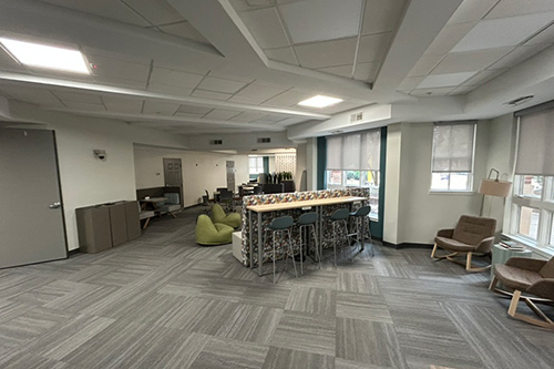 Empty Space Classroom With Hightop 2