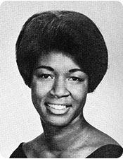 Arnetta Gladden Mackey ’67