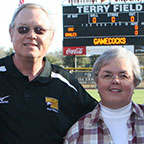 /uploadedImages/news/Articles/Vernon-and-Ann-Terry1.jpg
