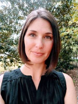 Dr. Kelly Ozust